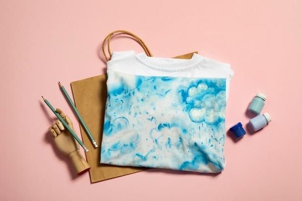 Où trouver des motifs originaux pour une pochette en coton ?